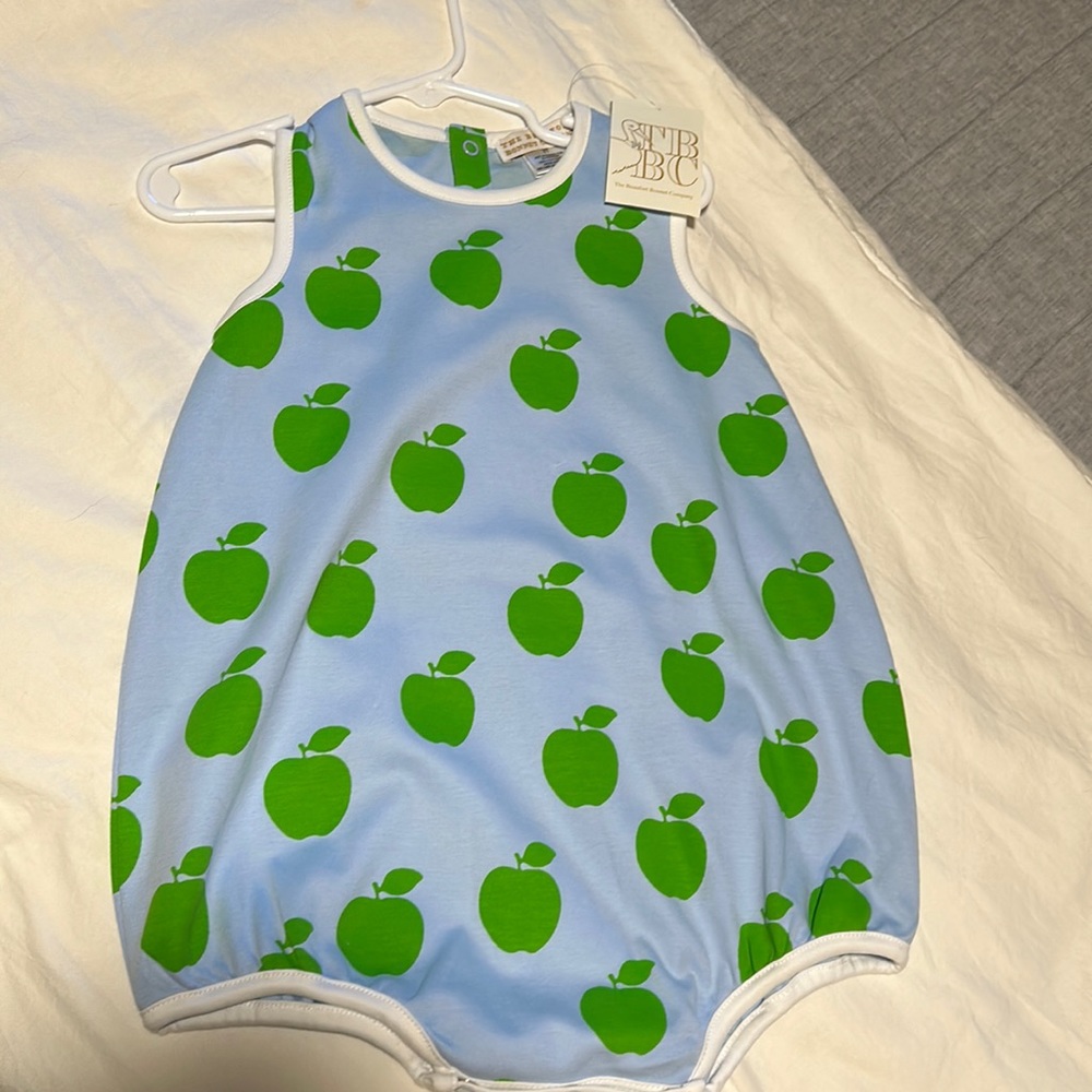 NWT Beaufort Bonnet Company Payton Play Bubble